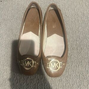 Michael Kors brown flats 8.5